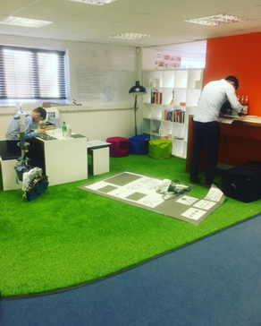 Commercial Cleaning Contractors