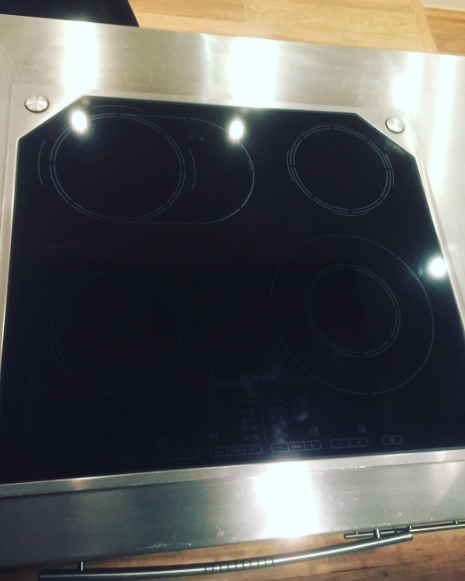 Professional Hob Cleaning