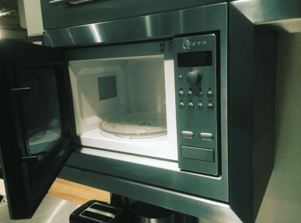 Microwave Cleaning