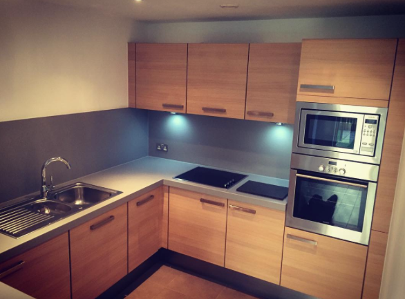 clean kitchen for the new tenants and landlord