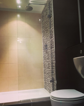 bathroom after cleaning